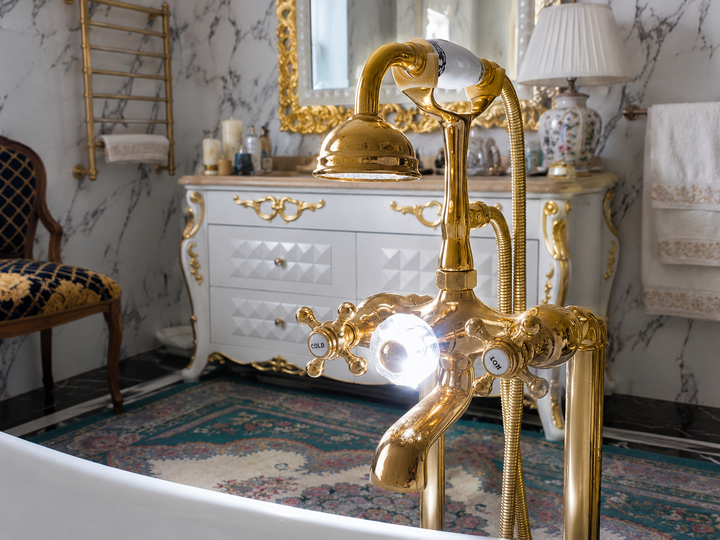 Роскошный особняк в неоклассическом стиле - Darzciems