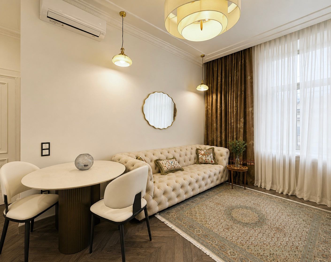 Дизайнерская квартира на улице Čaka 67/69
